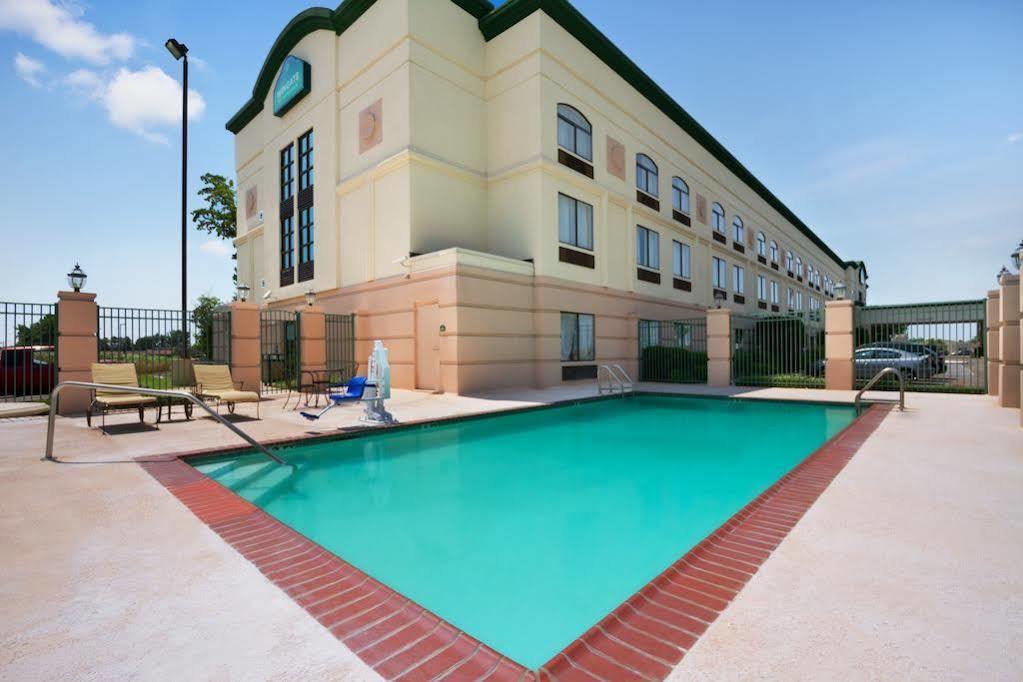 Country Inn & Suites By Radisson, Wolfchase-Memphis, Tn Εξωτερικό φωτογραφία